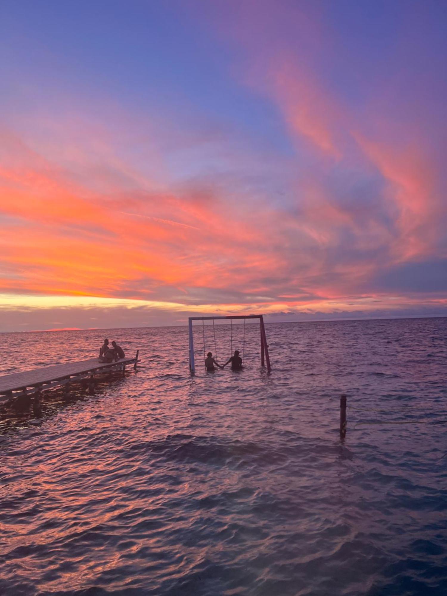 El Arca Hotel Tintipan Island ภายนอก รูปภาพ