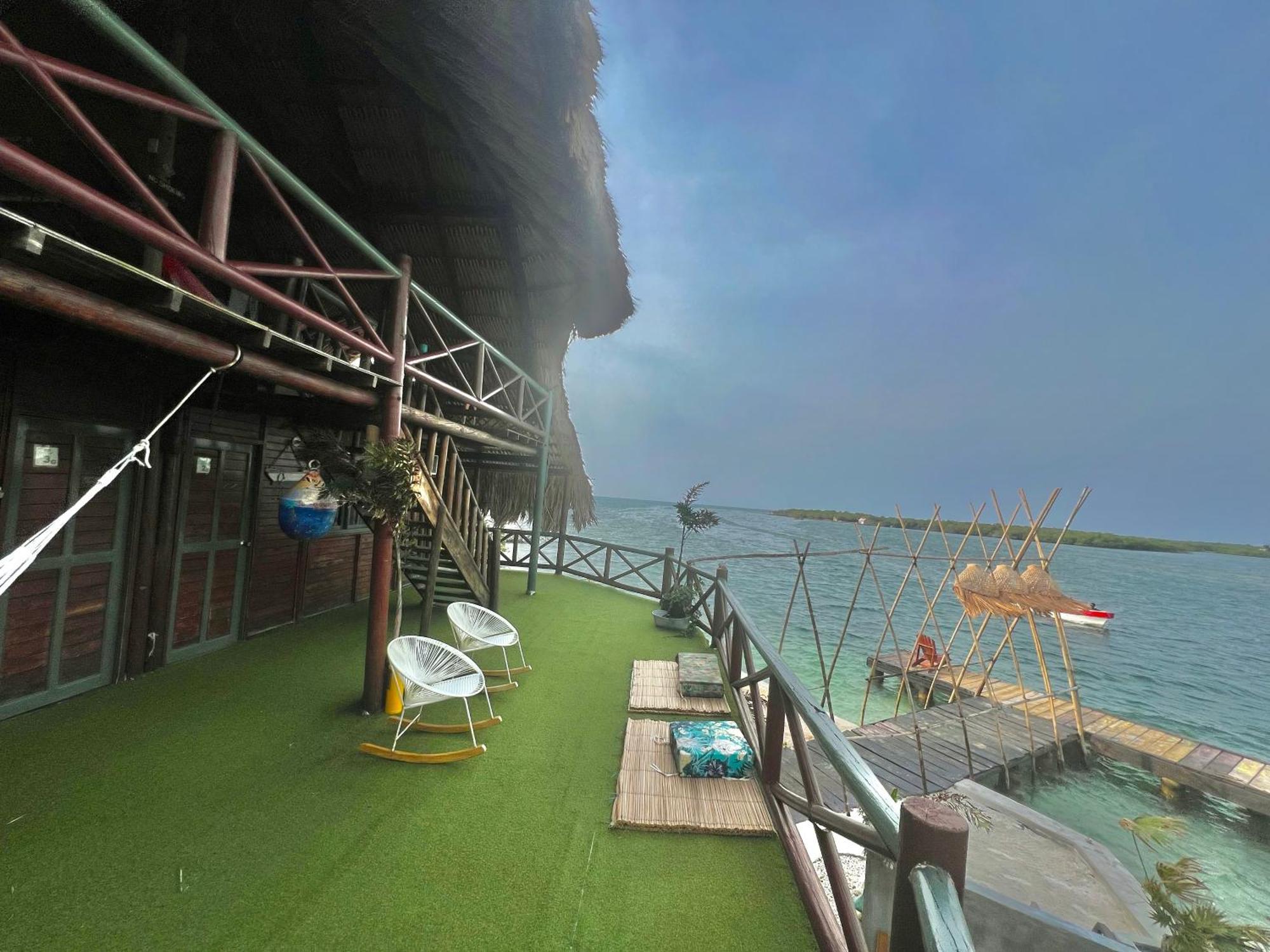 El Arca Hotel Tintipan Island ภายนอก รูปภาพ