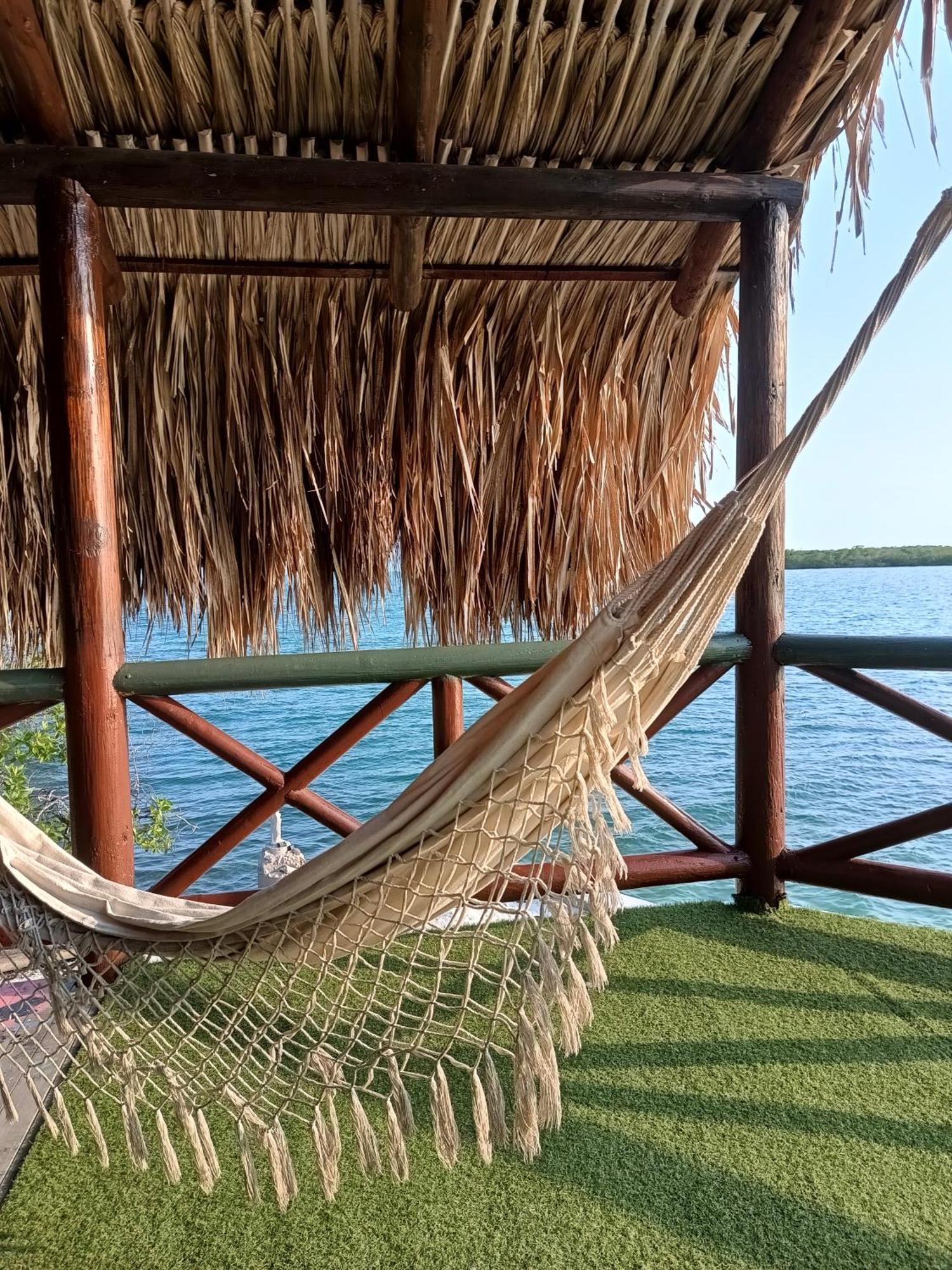 El Arca Hotel Tintipan Island ภายนอก รูปภาพ